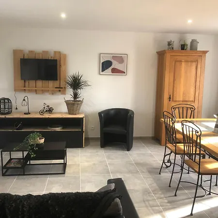 2 5 Holiday home